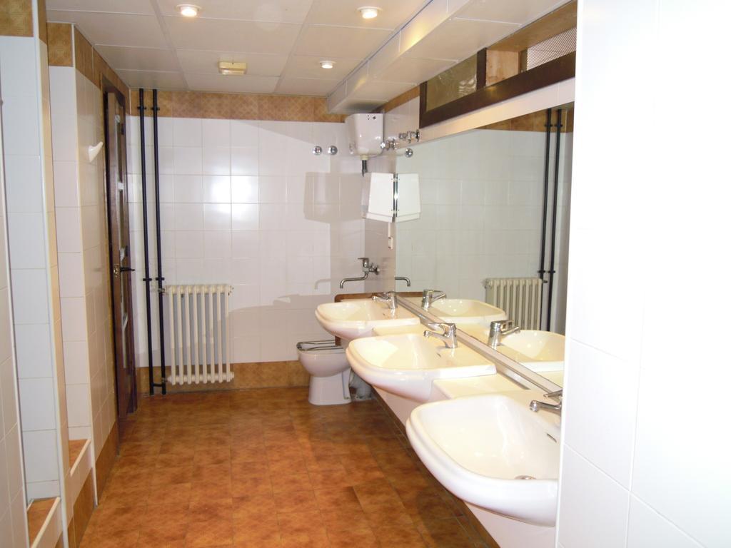 Albergue الباراثين الغرفة الصورة